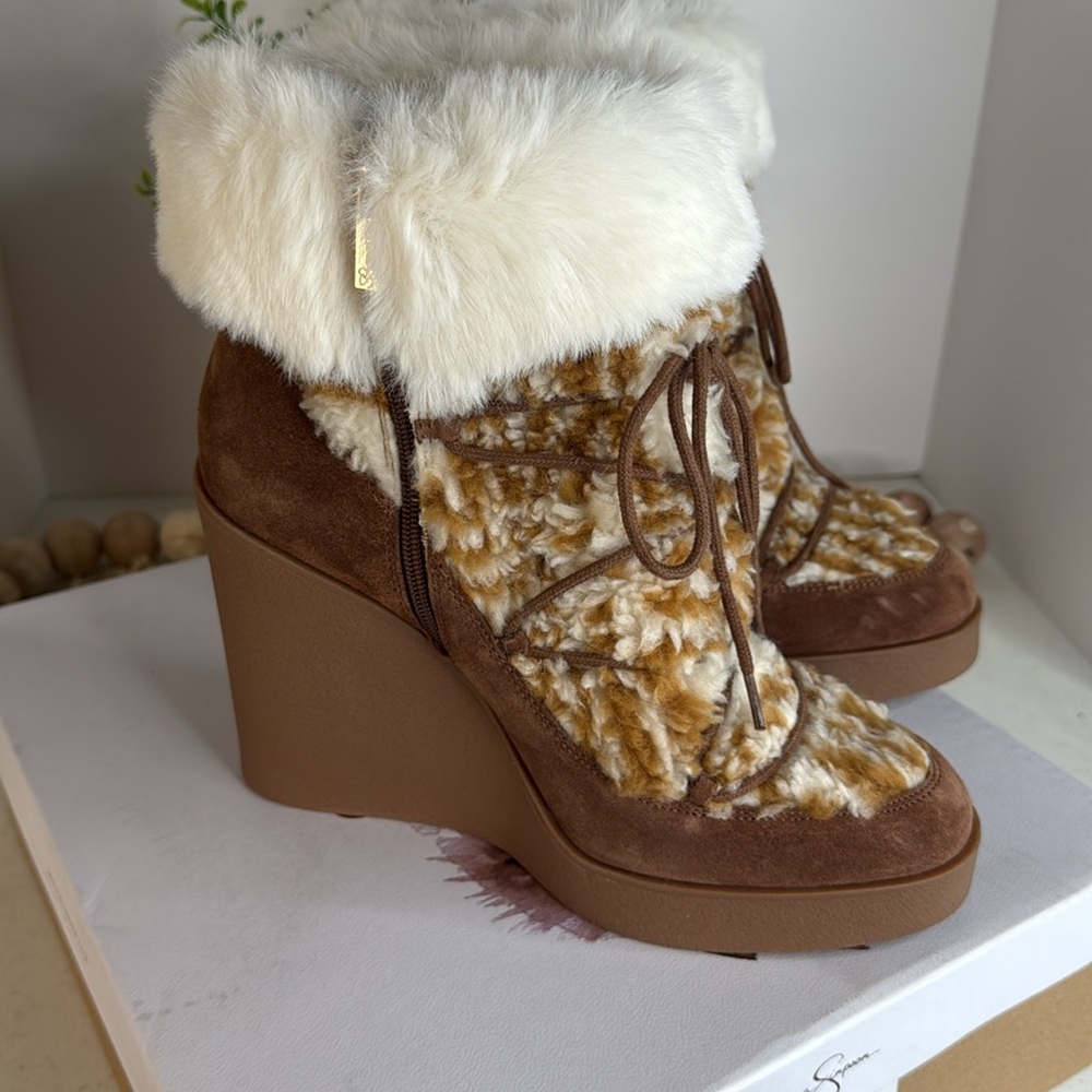 Brown and Cream Women's Wedge Boots - Picture 10 of 10